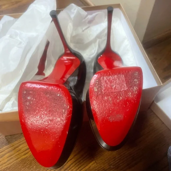 - ♥️♥️ Christian Louboutin DIRDITTA 130 black Patent Leather high heels ♥️♥️39